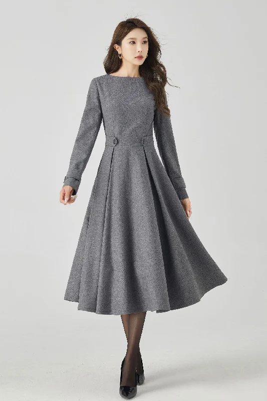 Fit and flare gray midi wool dress 4525