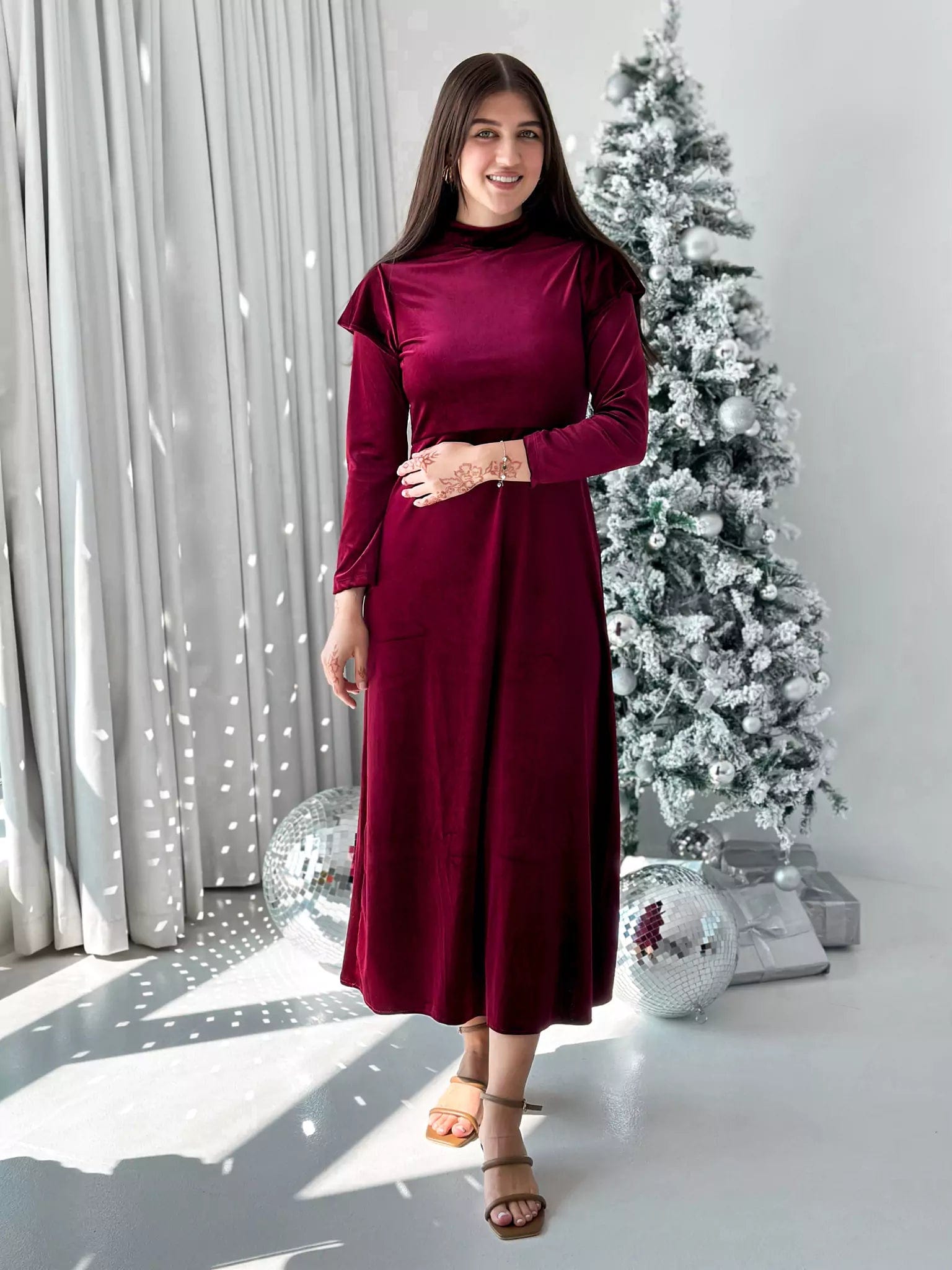 Hope Velvet Dress - Plum