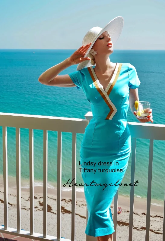 Lindsy - Joan Holloway vintage dress V neck