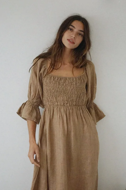 The Deia Dress // Rye