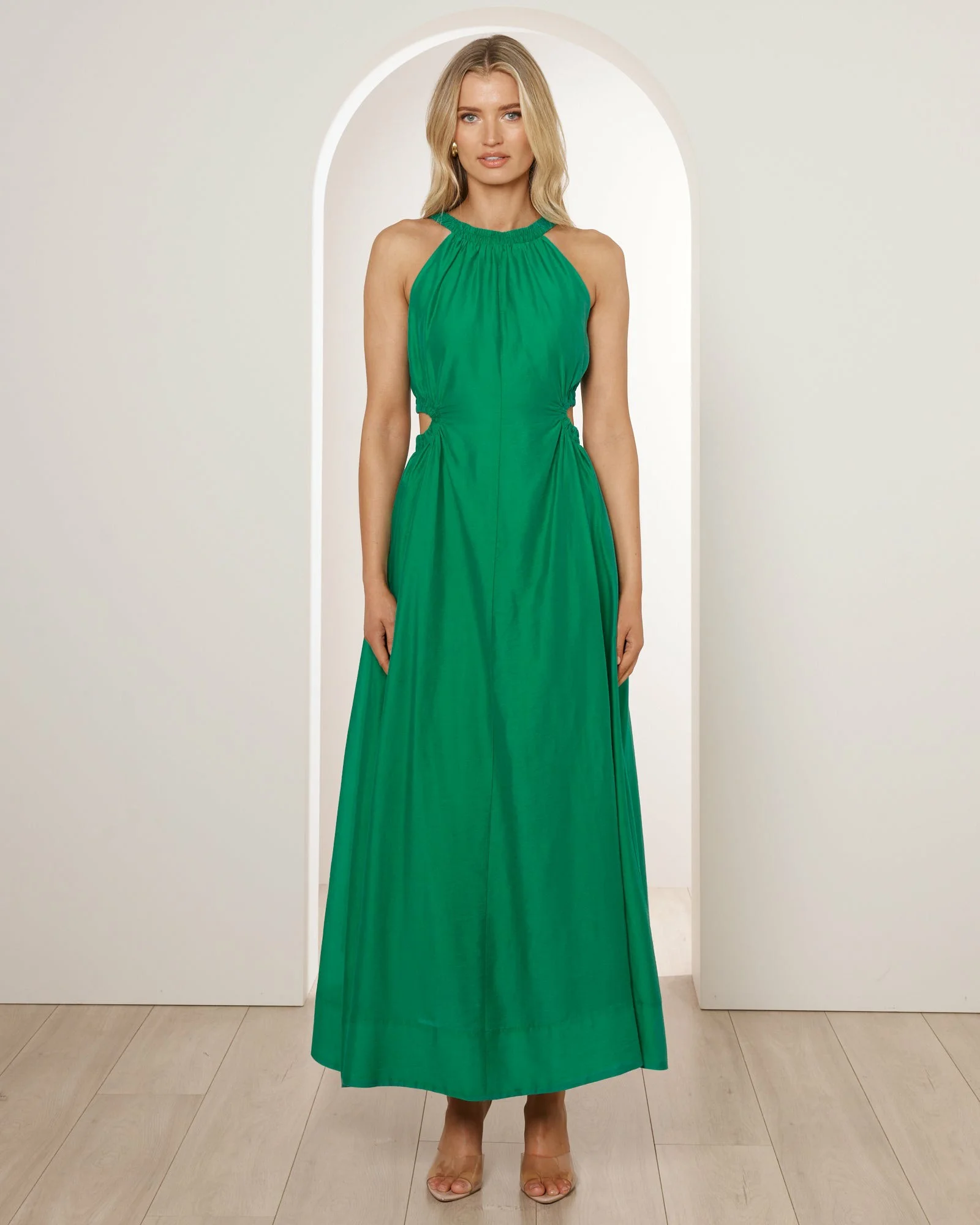 Grace in Green: The Perfect Dress